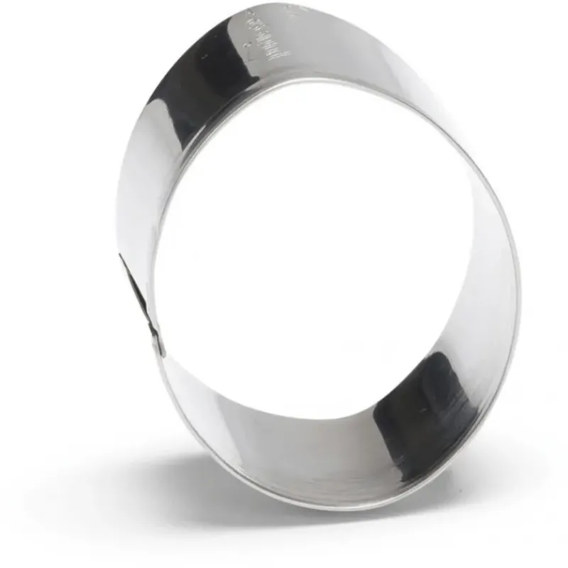 Emporte Pièce - Découpoir Pâtisserie*PATISSE Emporte-pièce Œuf 6 cm