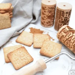 Ustensiles Pâtisserie*SCRAPCOOKING Mini Rouleau à Pâtisserie Empreinte Noël Interchangeable 7 cm (x3)