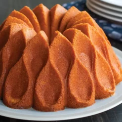 Moule Anti-adhésif|Moules À Gâteaux*NORDIC WARE Moule à Gâteau Bundt Couronne Gold