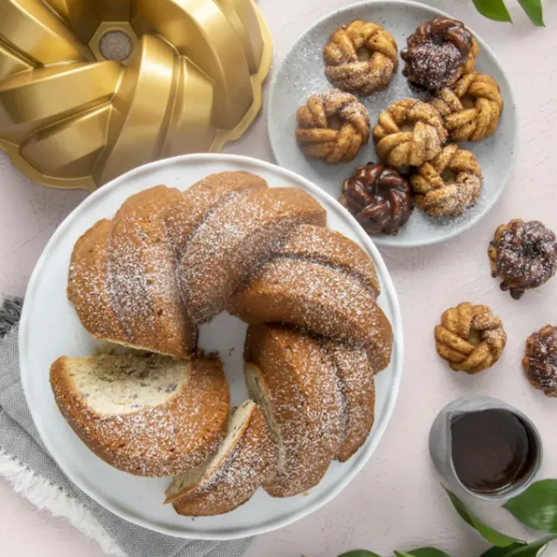 Moule Anti-adhésif|Moules À Gâteaux*NORDIC WARE Moule à Gâteau Bundt Torsadé Gold