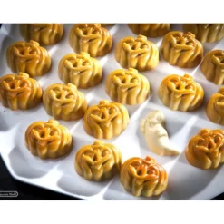 Moules À Chocolat*CHOCOLATE WORLD Moule Chocolat Citrouille 35x29mm (x24)