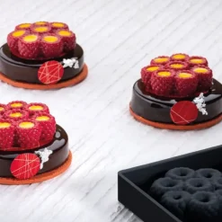 Moule Silicone*PAVONI Moule Silicone Décor Mini Framboises Ø 6,2 cm x H 2,1 cm (x8)